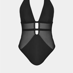 Cupshe Black One-Piece Halter Swimsuit with Cutout Design